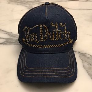 Von Dutch Accessories - Von Dutch yellow rhinestone trucker hat Von Dutch Accessories - Von Dutch yellow rhinestone trucker hat